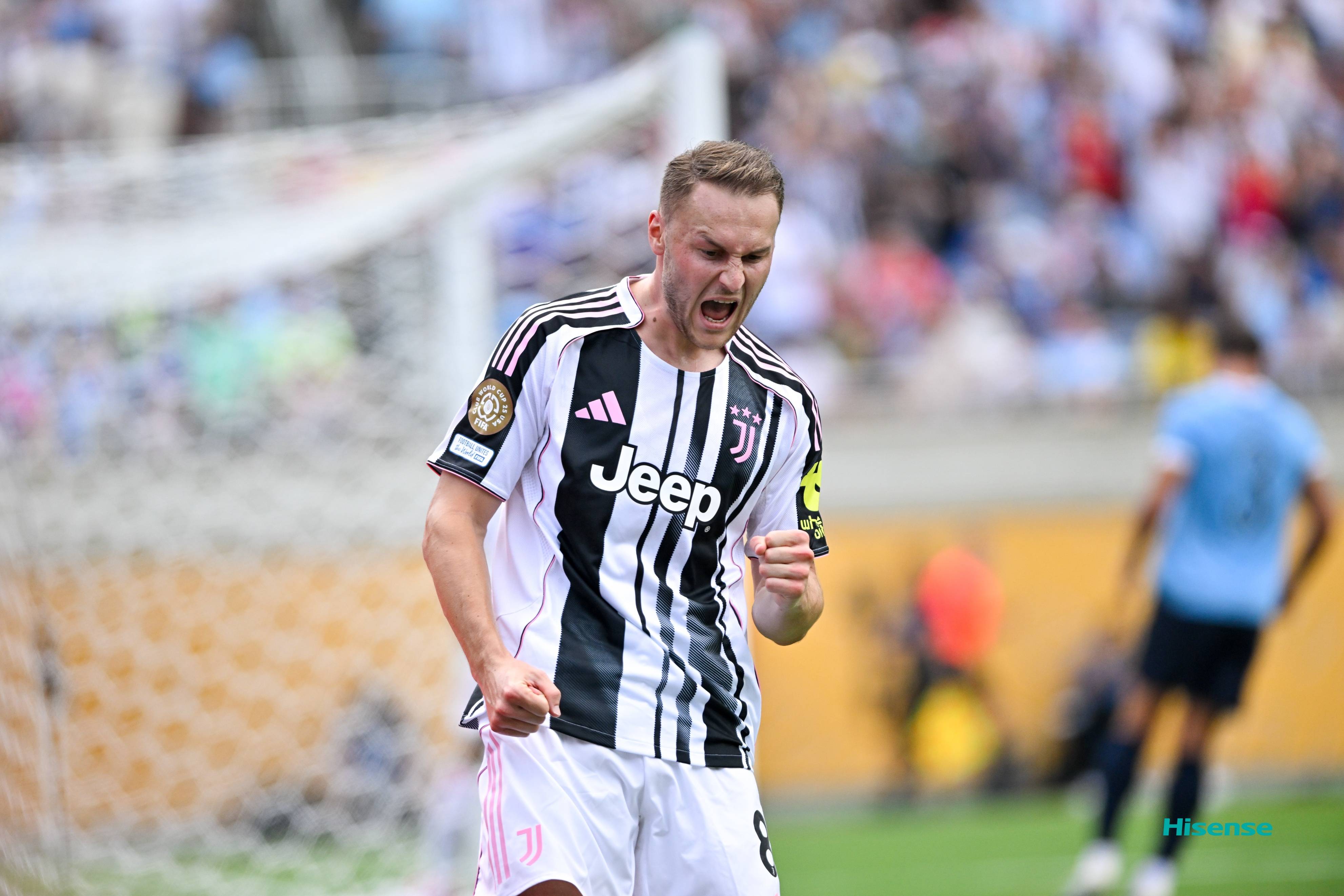 九游官网-尤文门将多次救险，当选全场最佳球员，汽车其中如果业务.的简单介绍